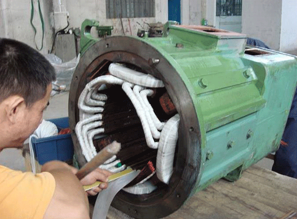 西安西瑪高壓電機(jī)絕緣擊穿故障原因及維修方法。