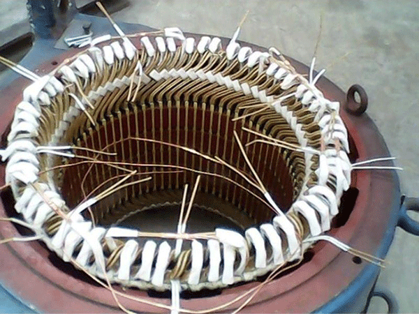 西瑪電機(jī)電源電壓不平衡對(duì)電機(jī)性能的影響。