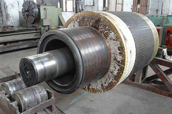 使用大型高壓電機(jī)時(shí)要注意安全問(wèn)題。
