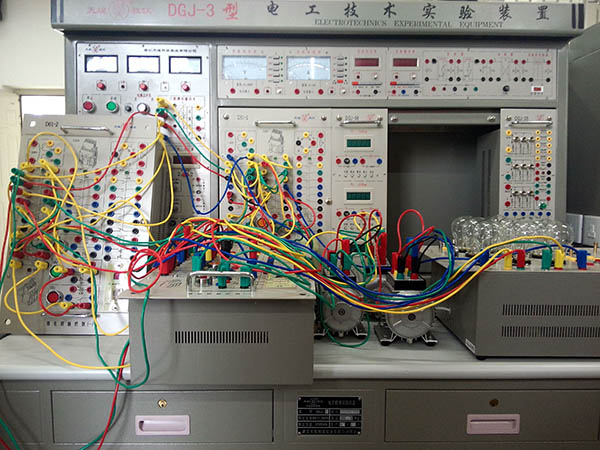三相異步電動機有哪些電氣保護措施？