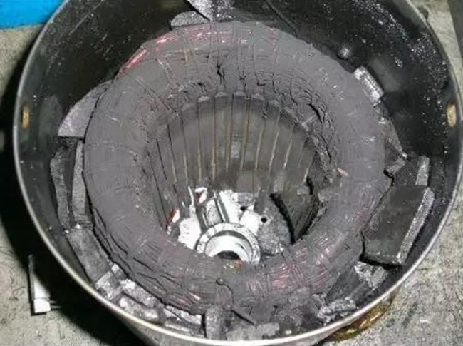 可能導(dǎo)致低壓電機(jī)燒毀的原因有哪些？