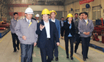 西安市委常委、常務副市長岳華峰蒞臨西瑪電機調(diào)研指導。——西安博匯儀器儀表有限公司